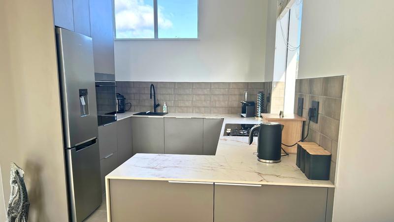 To Let 4 Bedroom Property for Rent in Pinnacle Point Golf Estate Western Cape